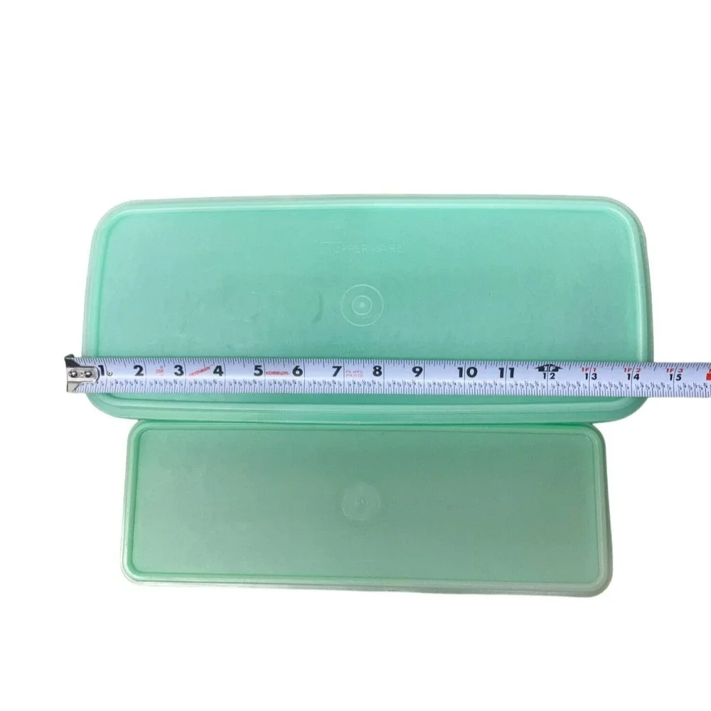 TUPPERWARE Bread Celery Vegetable Keeper Container Jadeite Green 782 892 Vintage